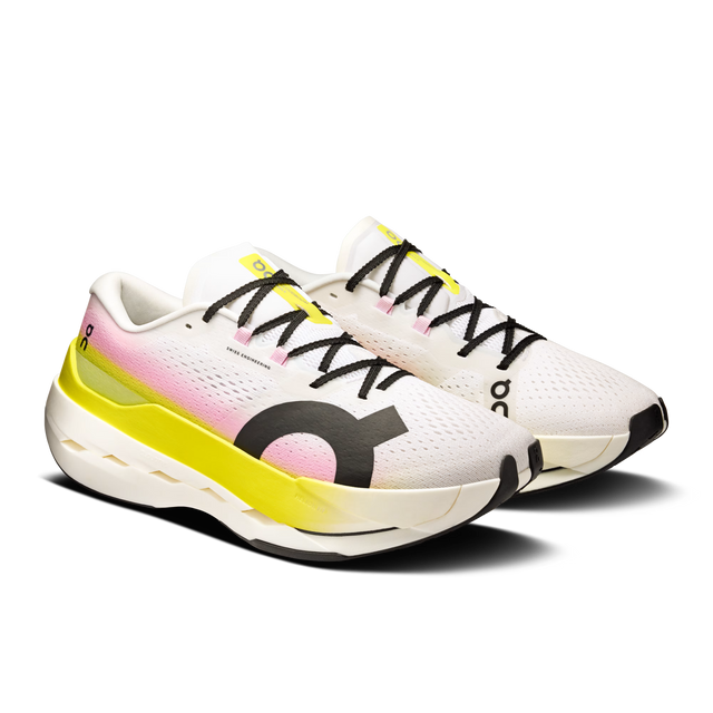 On Cloudboom Max - Lime/Raspberry