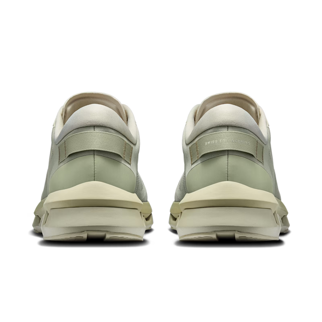 On Cloudzone - Chalk/Pelican