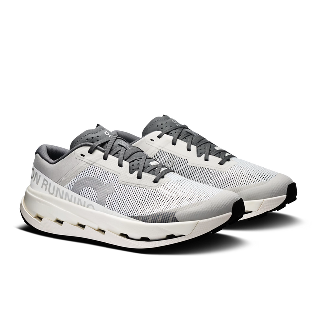On Cloudultra 3 - Rock/White