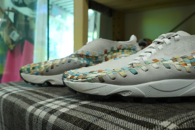 Nike WMNS Air Footscape Woven - Summit White/Black/Sail/Multi-Color-Preorder Item-Navy Selected Shop