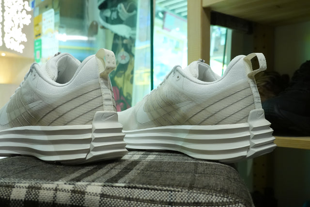 Nike Lunar Roam - Summit White/Phantom/Light Bone-Preorder Item-Navy Selected Shop