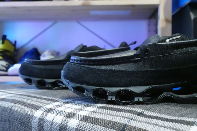Mizuno Wave Prophecy Moc Goretex - Black-Preorder Item-Navy Selected Shop