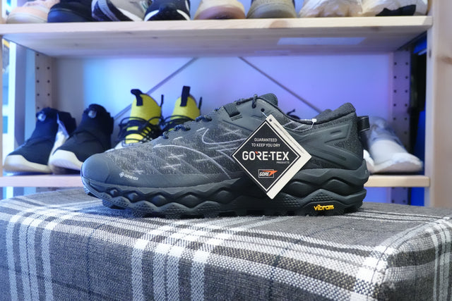 Mizuno Wave Mujin LS Goretex - Black/Quiet Shade/Black Sand-Preorder Item-Navy Selected Shop