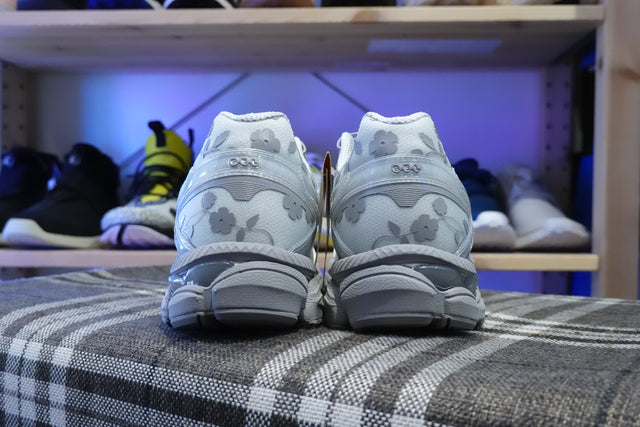 Cecilie Bahnsen x Asics Gel-Cumulus 16 SSCB - Glacier Grey/Pure Silver-Preorder Item-Navy Selected Shop