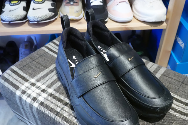 Nike WMNS Air Max Phenomena - Black/Metallic Gold/Smoke Grey-Preorder Item-Navy Selected Shop