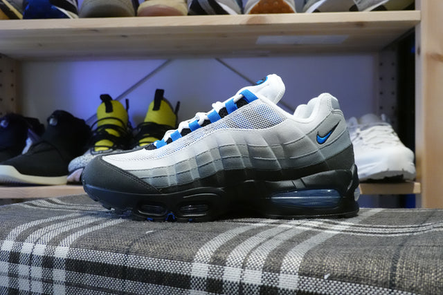 Nike Air Max 95 OG - White/Blue Spark/Black/Neutral Grey/Medium Grey-Sneakers-Navy Selected Shop