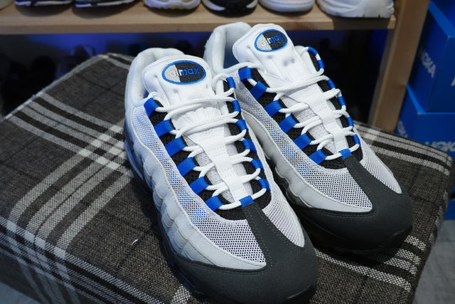 Nike Air Max 95 OG - White/Blue Spark/Black/Neutral Grey/Medium Grey-Sneakers-Navy Selected Shop