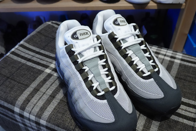 Nike WMNS Air Max 95 Big Bubble - Black/White/Reflect Silver/Medium Olive-Sneakers-Navy Selected Shop