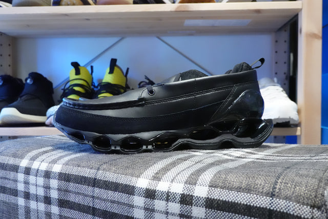 Mizuno Wave Prophecy Moc - Black/Black-Sneakers-Navy Selected Shop