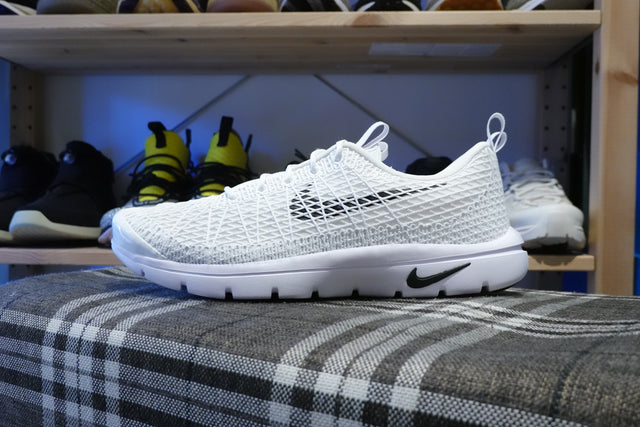 Comme des Garçons x Nike Air Rejuven8 - White-Preorder Item-Navy Selected Shop