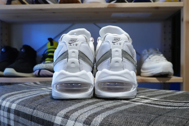 Nike WMNS Air Max 95 Big Bubble - White/Light Charcoal/Pearl Grey/Silt Red-Preorder Item-Navy Selected Shop