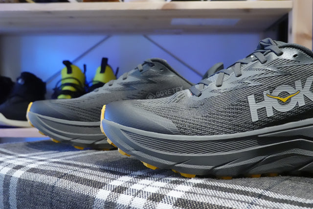 Hoka Challenger 8 GoreTex - Asphalt Grey/Varsity Yellow-Preorder Item-Navy Selected Shop