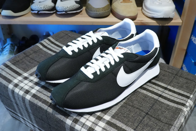 Nike LD-1000 - Black/White-Preorder Item-Navy Selected Shop