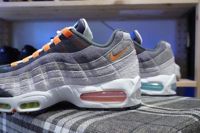 Nike Air Max 95 Big Bubble Premium - Hyper Turquoise/Volt/Solar Red-Preorder Item-Navy Selected Shop