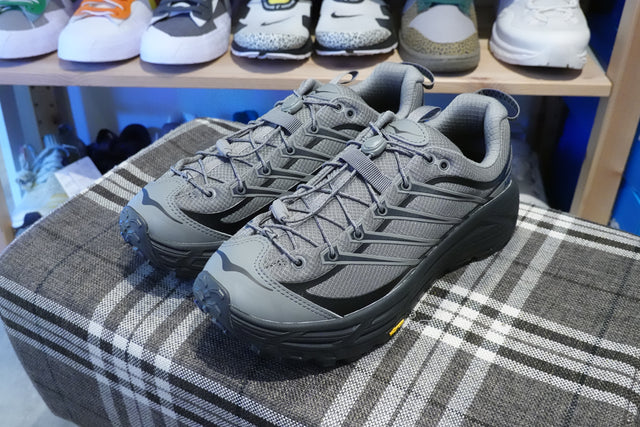 Hoka Mafate Three 2 - Gravel/Carbon Black-Preorder Item-Navy Selected Shop