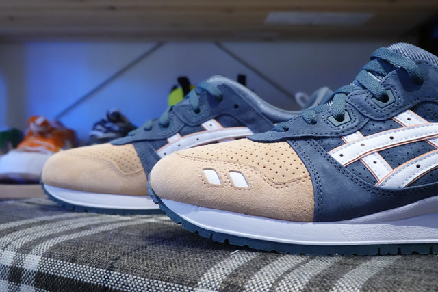 Ronnie Fieg for Asics Gel-Lyte III 07 Remastered "Salmon Toe" - Salmon/White