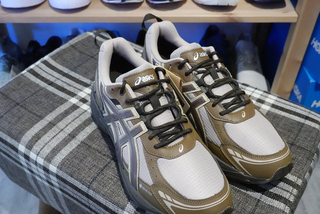 アシックス GEL-VENTX GORE-TEX - ドリフトウッド/ブラウニッシュストーム
