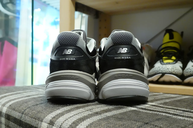 New Balance W990BK6 Made in USA-Sneakers-Navy Selected Shop