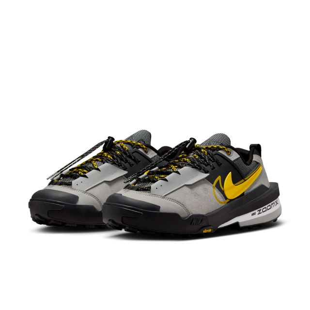 Sacai x Nike Zegamadome - Matte Silver/Tour Yellow/Black-Preorder Item-Navy Selected Shop