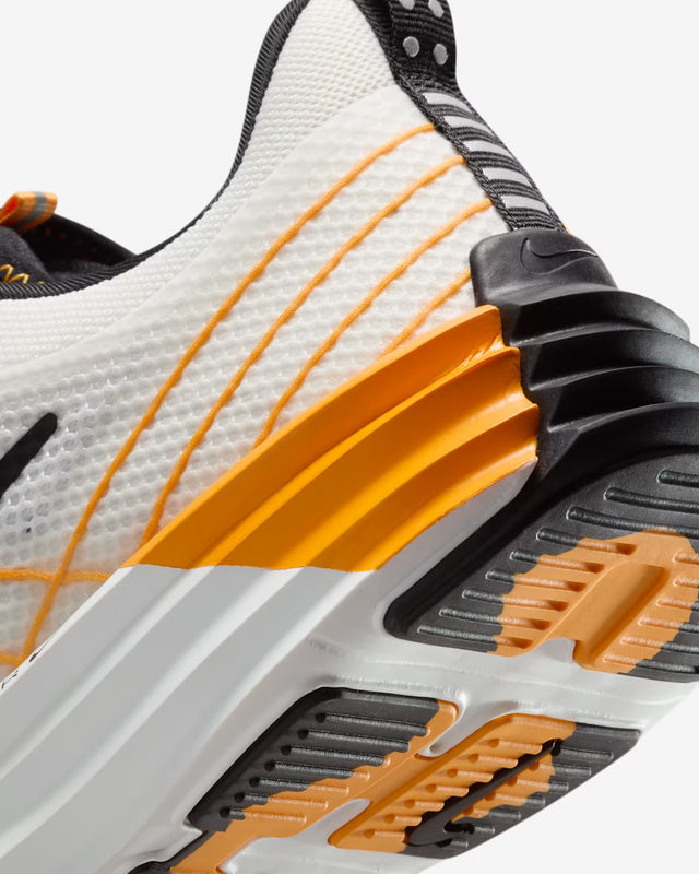 Nike Lunar Roam - Summit White/Pure Platinum/Sundial/Black