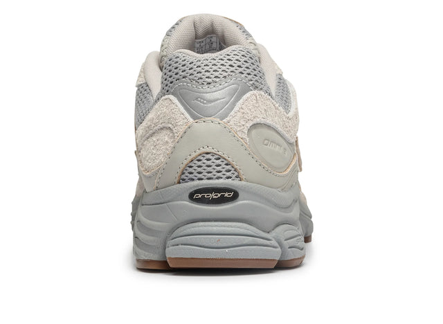 Saucony Progrid Omni 9 - Grey/Grey-Preorder Item-Navy Selected Shop