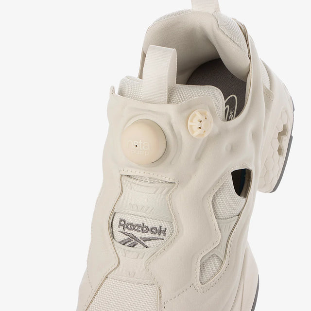Reebok Instapump Fury 94 - White/Chalk/Tan-Preorder Item-Navy Selected Shop