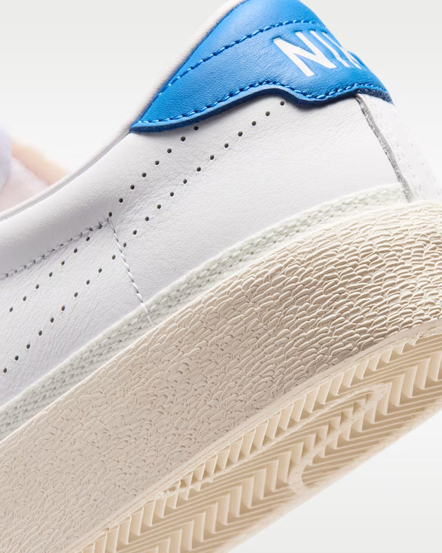 Nike Tennis Classic - White/Light Photo Blue/Team Orange-Preorder Item-Navy Selected Shop