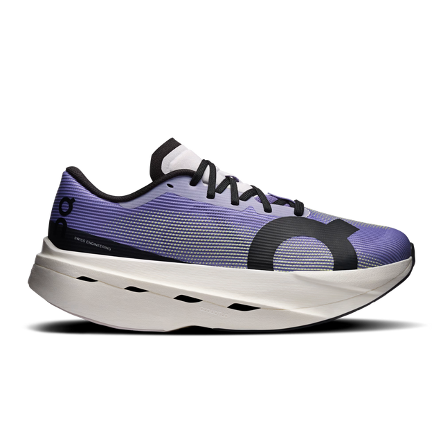On WMNS Cloudboom Volt - Juniper/Limelight