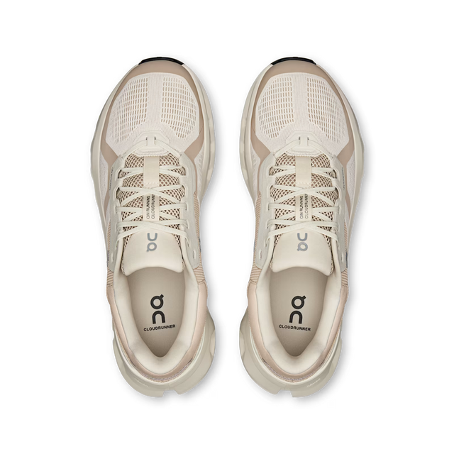 On Cloudrunner 2 - Pearl/Desert