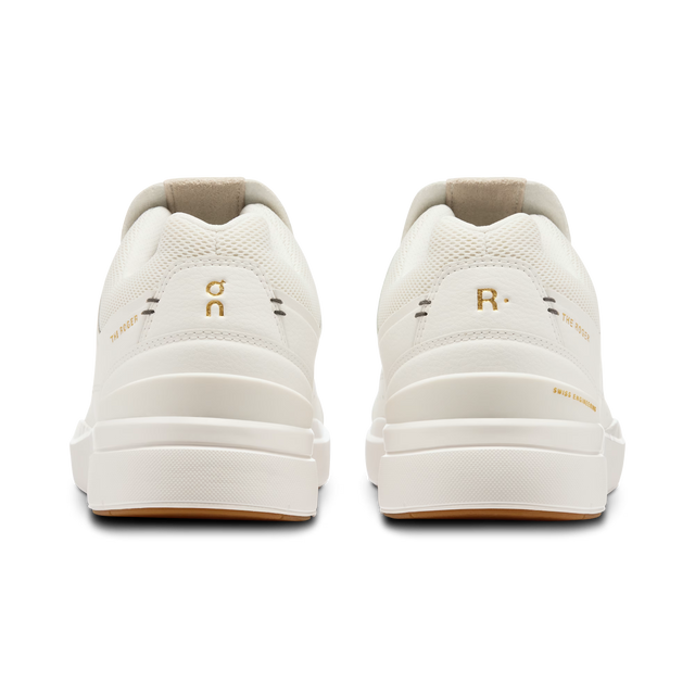 On THE ROGER Centre Court- White/Gum
