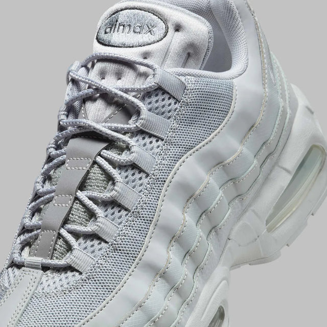 Nike Air Max 95 OG Big Bubble - Wolf Grey/Anthracite-Preorder Item-Navy Selected Shop