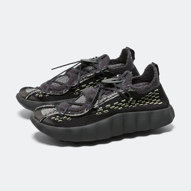 Nike Mind 002 Flyknit - Black/Dk Smoke Grey/Anthracite