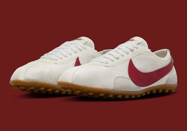 Nike WMNS Moon Shoe OG SP - Summit White/Team Crimson-Preorder Item-Navy Selected Shop