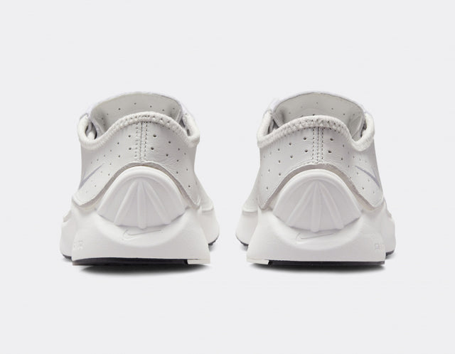 Nike WMNS Air Superfly - Summit White/Metallic Silver/Black-Preorder Item-Navy Selected Shop