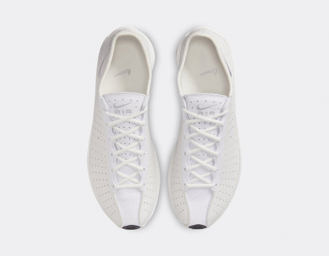 Nike WMNS Air Superfly - Summit White/Metallic Silver/Black-Preorder Item-Navy Selected Shop