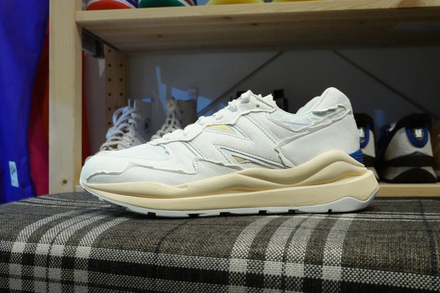 New Balance M5740DMP “Refined Future”-Sneakers-Navy Selected Shop