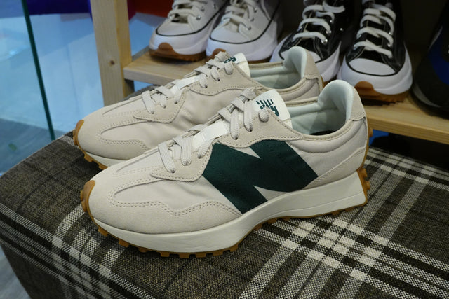 New Balance MS327HR1-Sneakers-Navy Selected Shop