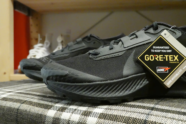 Nike Pegasus Trail 3 GoreTex - Black/Dark Smoke Grey/Iron Grey-Sneakers-Navy Selected Shop