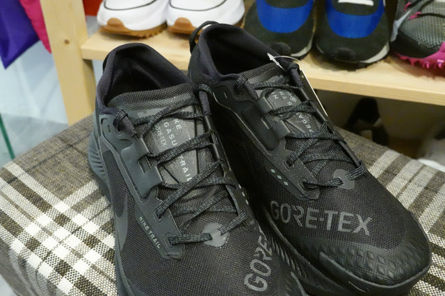 Nike Pegasus Trail 3 GoreTex - Black/Dark Smoke Grey/Iron Grey-Sneakers-Navy Selected Shop