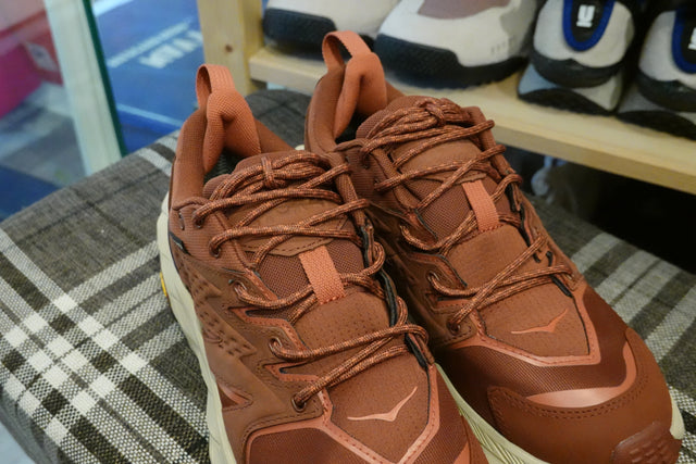 Hoka One One WMNS Anacapa Low GoreTex - Cherry Mahogany/Hot Sauce-Sneakers-Navy Selected Shop