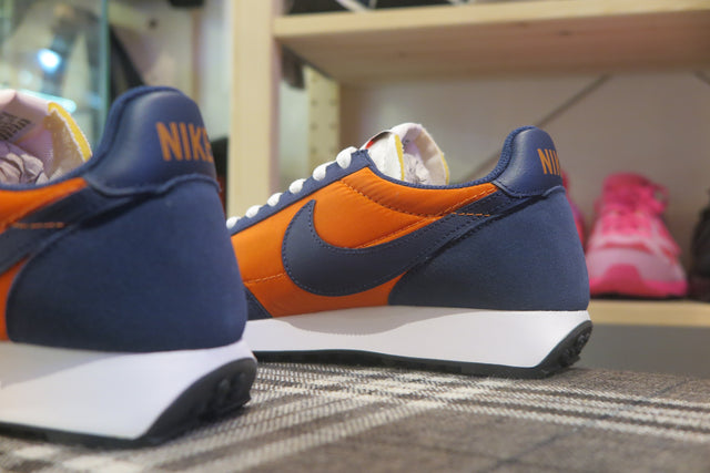 Nike Air Tailwind 79 - Starfish/Midnight Navy/White/Black-Sneakers-Navy Selected Shop