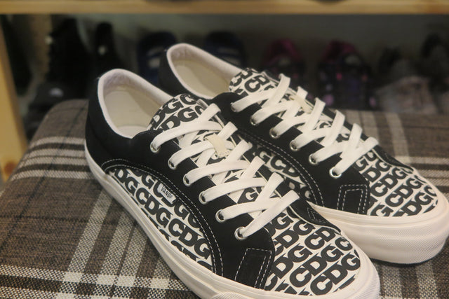 CDG x Vans Lampin LX - Black-Preorder Item-Navy Selected Shop