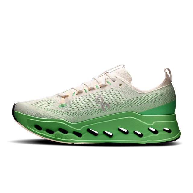 On Cloudsurfer Max - Ivory/Honeydew