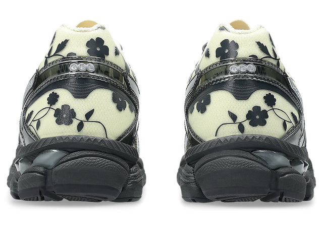 Cecilie Bahnsen x Asics Gel-Cumulus 16 SSCB - Ivory/Black-Preorder Item-Navy Selected Shop