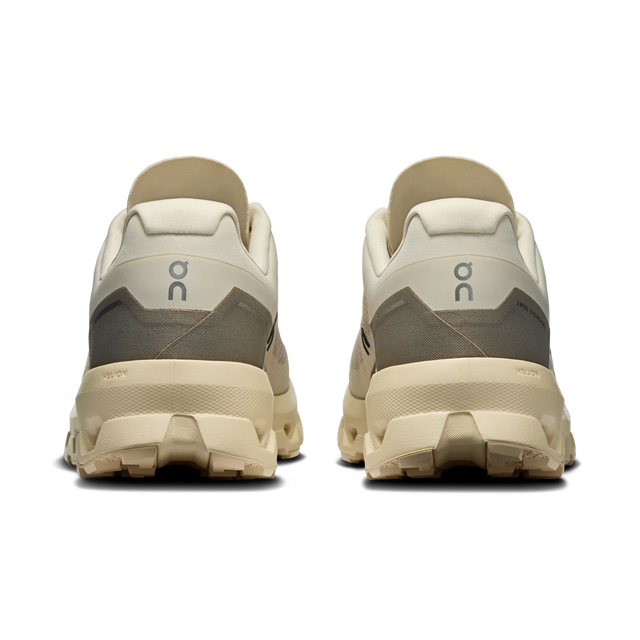 On Cloudvista 2 - Cream/Desert