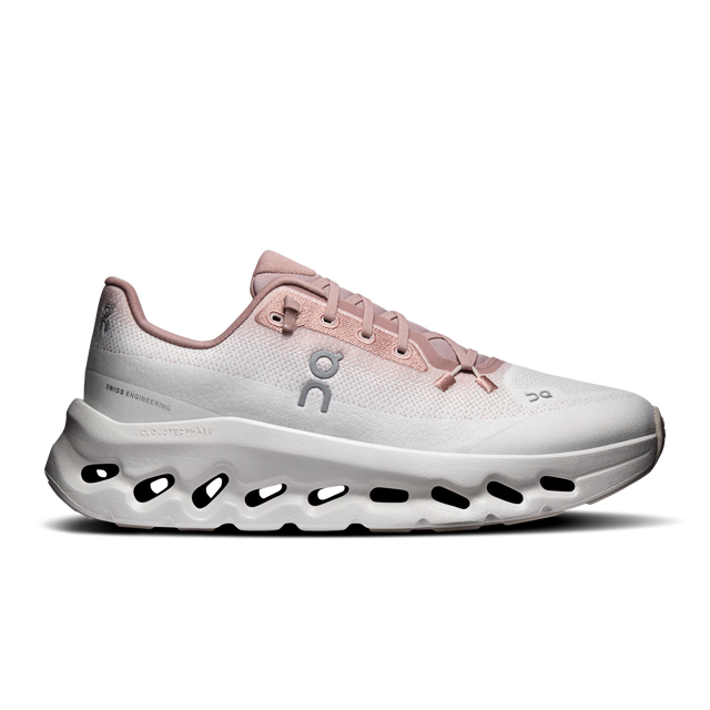 On WMNS Cloudtilt - Biscuit/Ivory