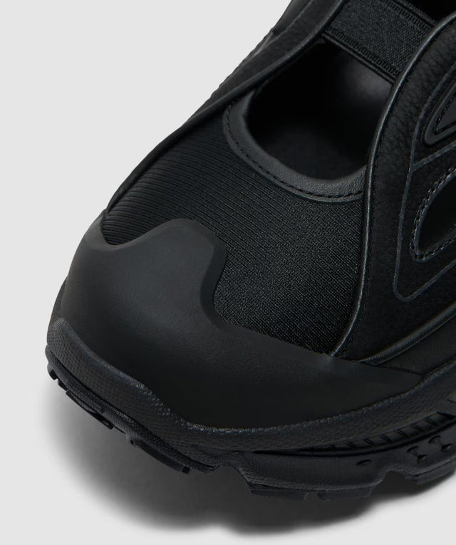 Hoka Stinson Breeze - Black/Carbon Black-Preorder Item-Navy Selected Shop
