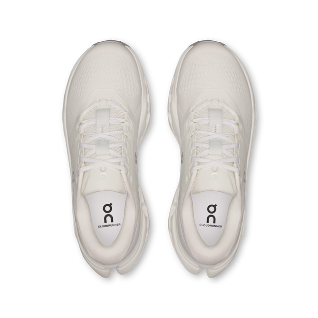 On WMNS Cloudrunner 3 - White/Ivory