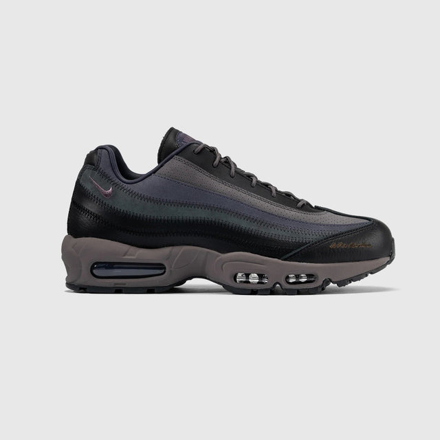 A Ma Maniere x Nike Air Max 95 - Black/Violet Ore-Preorder Item-Navy Selected Shop