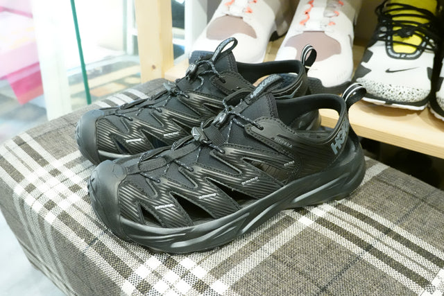 Hoka One One Hopara - Black/Black-Preorder Item-Navy Selected Shop
